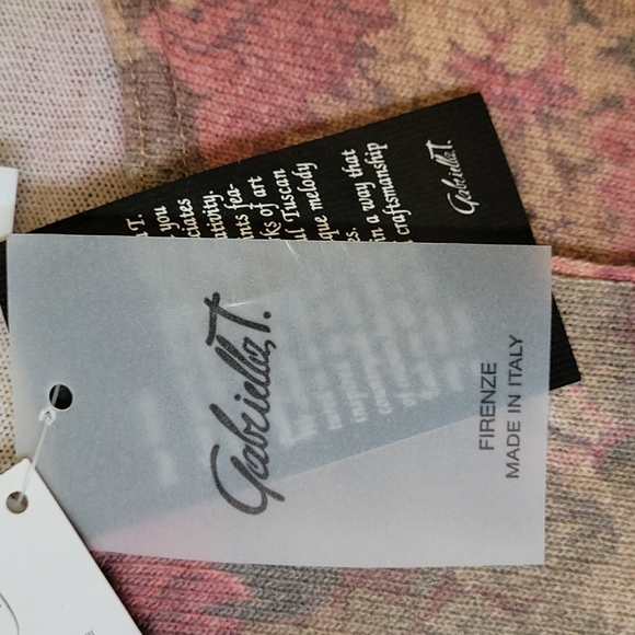 SALE!! Beautiful Italian Made Sweater NWT Sz L - Picture 5 of 13